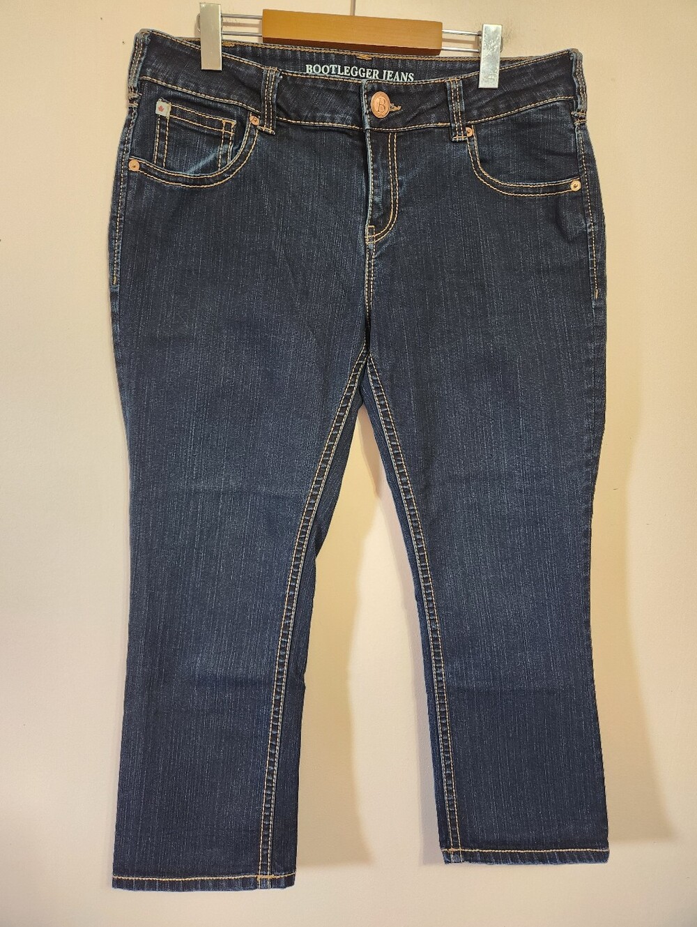 Bootlegger Dreyfus Denim Capris Dark Wash Embroidered Y2K Jeans Size 32